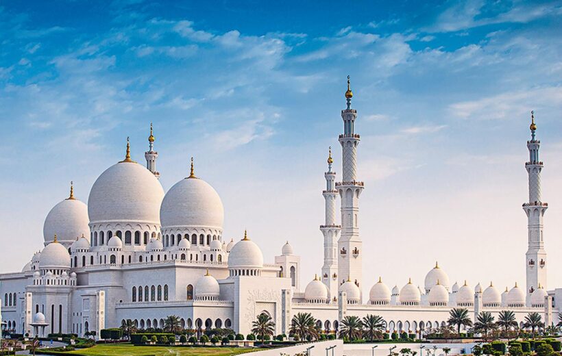 Explore Abu Dhabi Sh Zayed Mosque